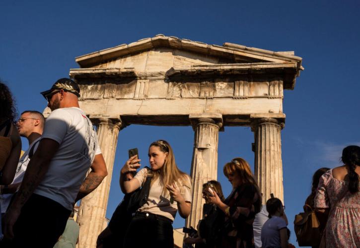 Άρθρο – «ύμνος» από την L’ Echo για την Ελλάδα: «Οι τουρίστες στοιχηματίζουν στην Ελλάδα»
