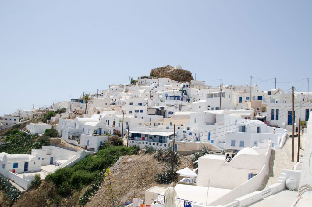 Ανάφη: Το νησί με την άγρια ομορφιά και τις απόκρημνες διαδρομές – Όσα δεν πρέπει να χάσετε