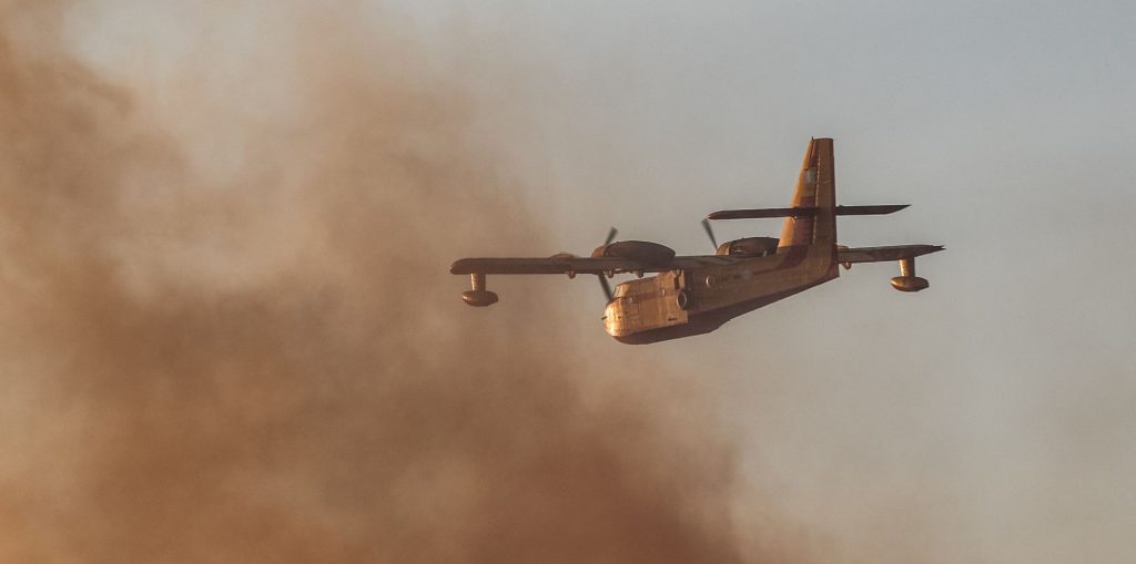 Η Ελλάδα έστειλε δύο Canadair στην Κύπρο και έμειναν καθηλωμένα λόγω βλάβης!
