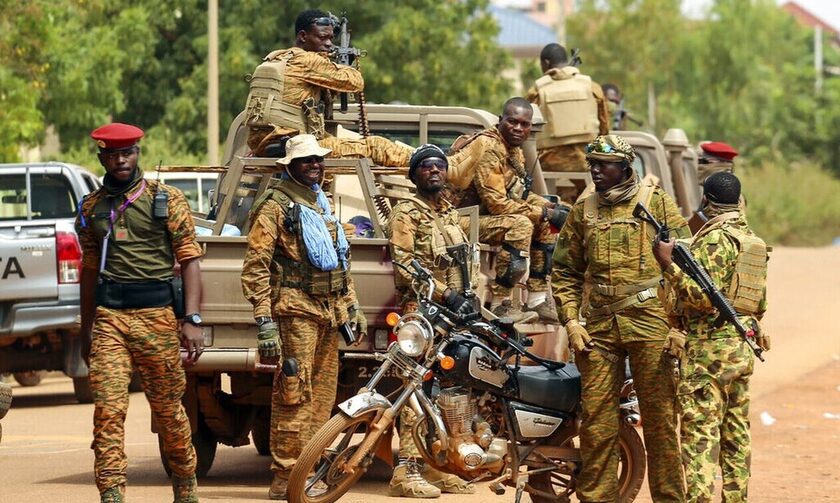 Επίθεση τζιχαντιστών στη Μπουρκίνα Φάσο – Τουλάχιστον 20 νεκροί