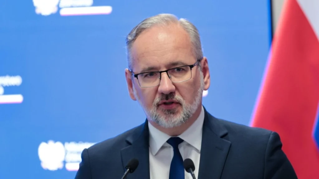 Ο υπουργός Υγείας της Πολωνίας αποπέμφθηκε από την κυβέρνηση – Παραβίασε το ιατρικό απόρρητο