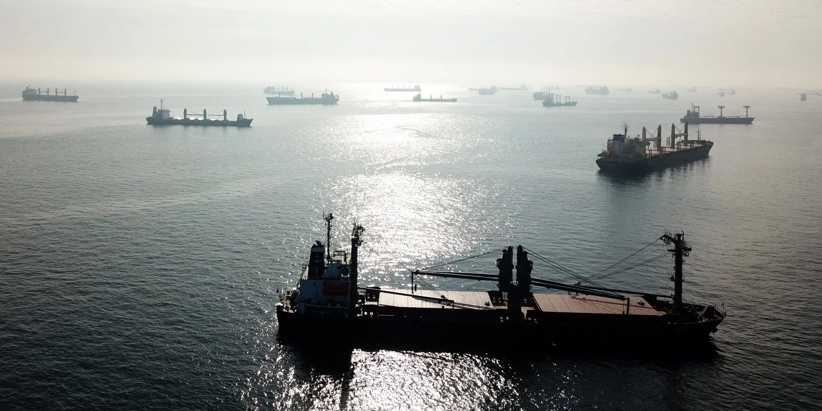 Ουκρανία: Ανακοίνωσε προσωρινούς διαδρόμους για τα εμπορικά πλοία που ταξιδεύουν στη Μαύρη Θάλασσα