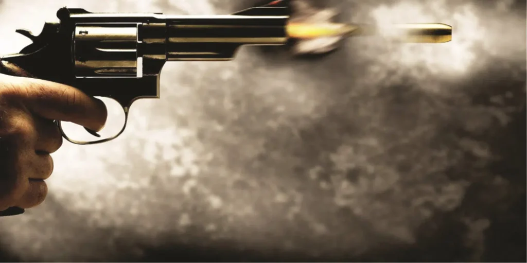 Ολη η χώρα ένα «Far West»: Πυροβολισμοί με έναν βαριά τραυματία στο λιμάνι των Παξών – Συμπλοκή μεταξύ Αλβανών (upd)