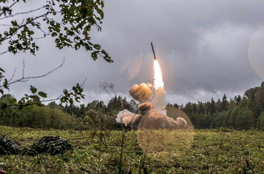 Οι ρωσικές δυνάμεις εξουδετέρωσαν δύο ουκρανικά πόστα ελέγχου UAV και αποθήκη πυρομαχικών στο Ντονιέτσκ