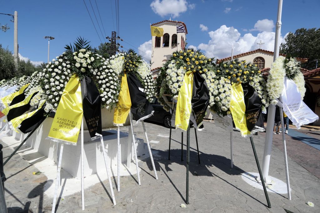 ΑΕΚ: Στην κηδεία του Μ.Κατσουρή ΣΑραούχο, Π.Μάνταλος και Μ.Αλμέιδα