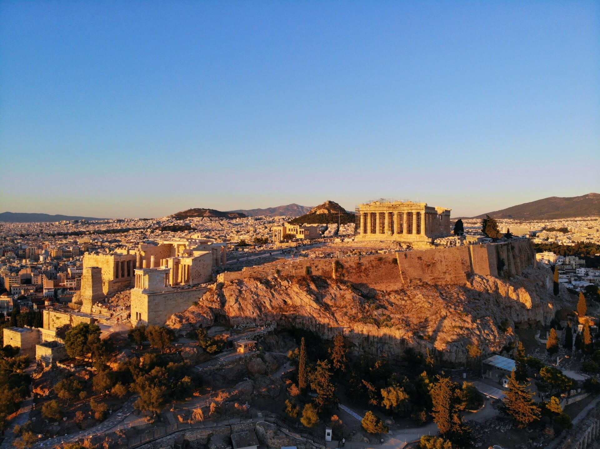 Το γνωρίζατε; – Να πώς λεγόταν η Αθήνα πριν ονομαστεί… Αθήνα