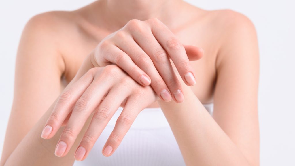 Τα πέντε «σημάδια» στα χέρια που φανερώνουν ότι υπάρχει πρόβλημα στην καρδιά