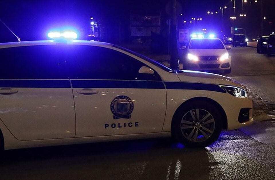 Πυροβολισμοί τα ξημερώματα έξω από το Club 22 – Ρομά οι δράστες που συνελήφθησαν