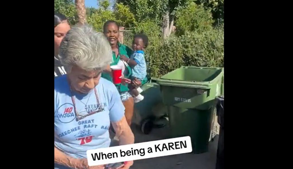 ΗΠΑ: Μαύρες επιτίθονται λεκτικά και προσβάλλουν λευκή γυναίκα – Την φωνάζουν «Κάρεν» και χορεύουν επιδεικτικά (βίντεο)
