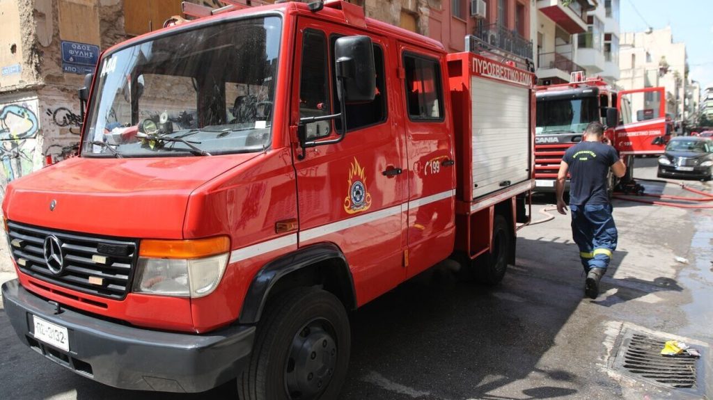 Περίεργος θάνατος: Ο αστυνομικός συντάκτης των «Παραπολιτικών» Α.Χρυσουλάκης βρέθηκε νεκρός σε φωτιά που ξέσπασε στο διαμέρισμά του