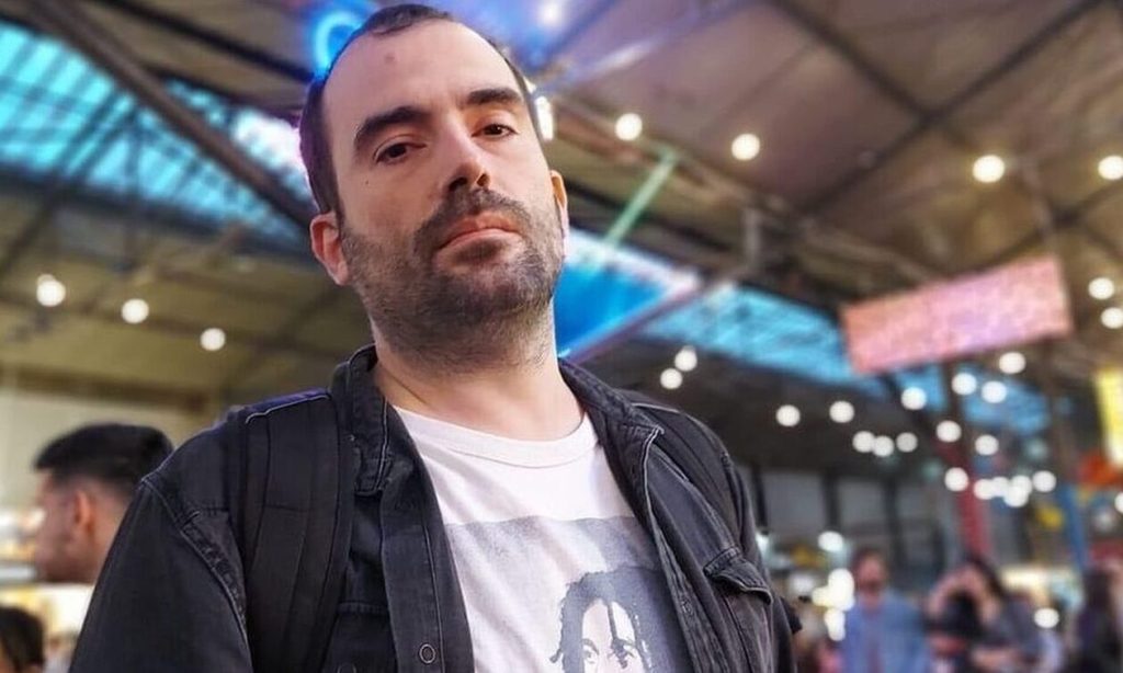 Α.Χρυσουλάκης: Ποιος ήταν ο δημοσιογράφος που πέθανε στη φωτιά