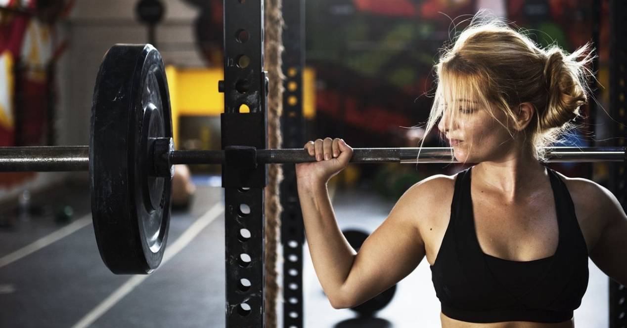 Γυμνάζεσαι συχνά; – Δες πώς να προστατέψεις τα μαλλιά σου από τον ιδρώτα