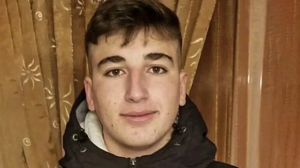 Ναύπακτος: Θρήνος για τον 17χρονο Μάριο που σκοτώθηκε σε τροχαίο – Σήμερα η κηδεία του