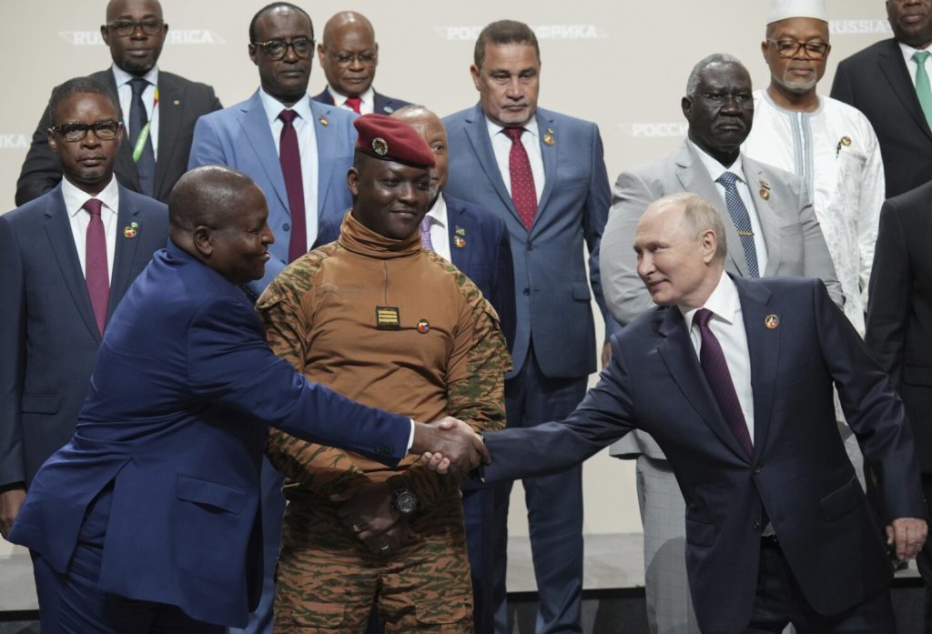 Προειδοποίηση από Β.Πούτιν σε ΗΠΑ, Γαλλία και Αφρικανούς συμμάχους τους: «Μην τολμήσετε να κτυπήσετε το Νίγηρα» (upd)