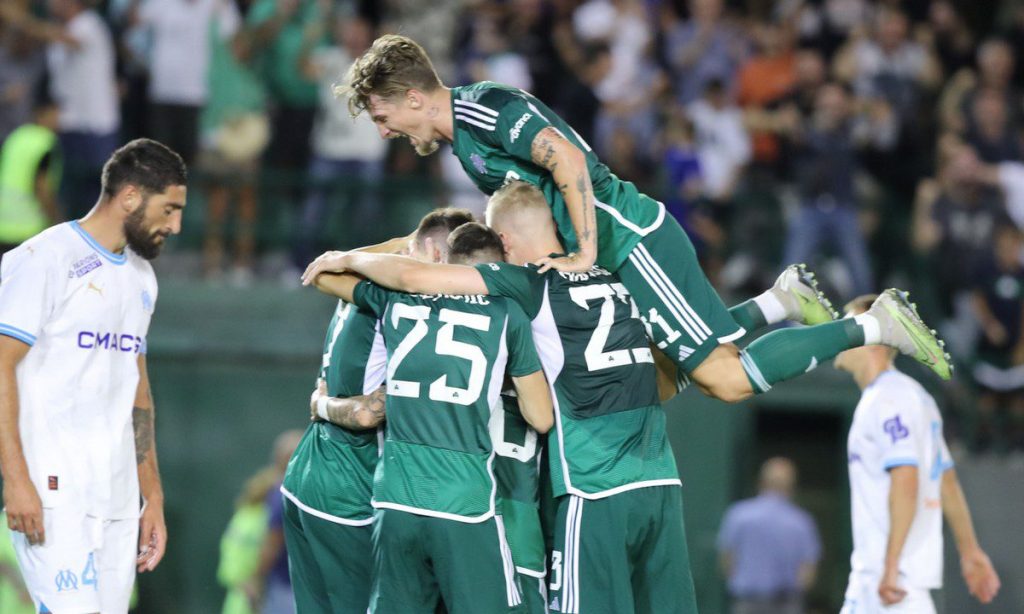 Το γιόρτασαν με κλαρίνα σε πανηγύρι οι φίλαθλοι του Παναθηναϊκού (βίντεο)