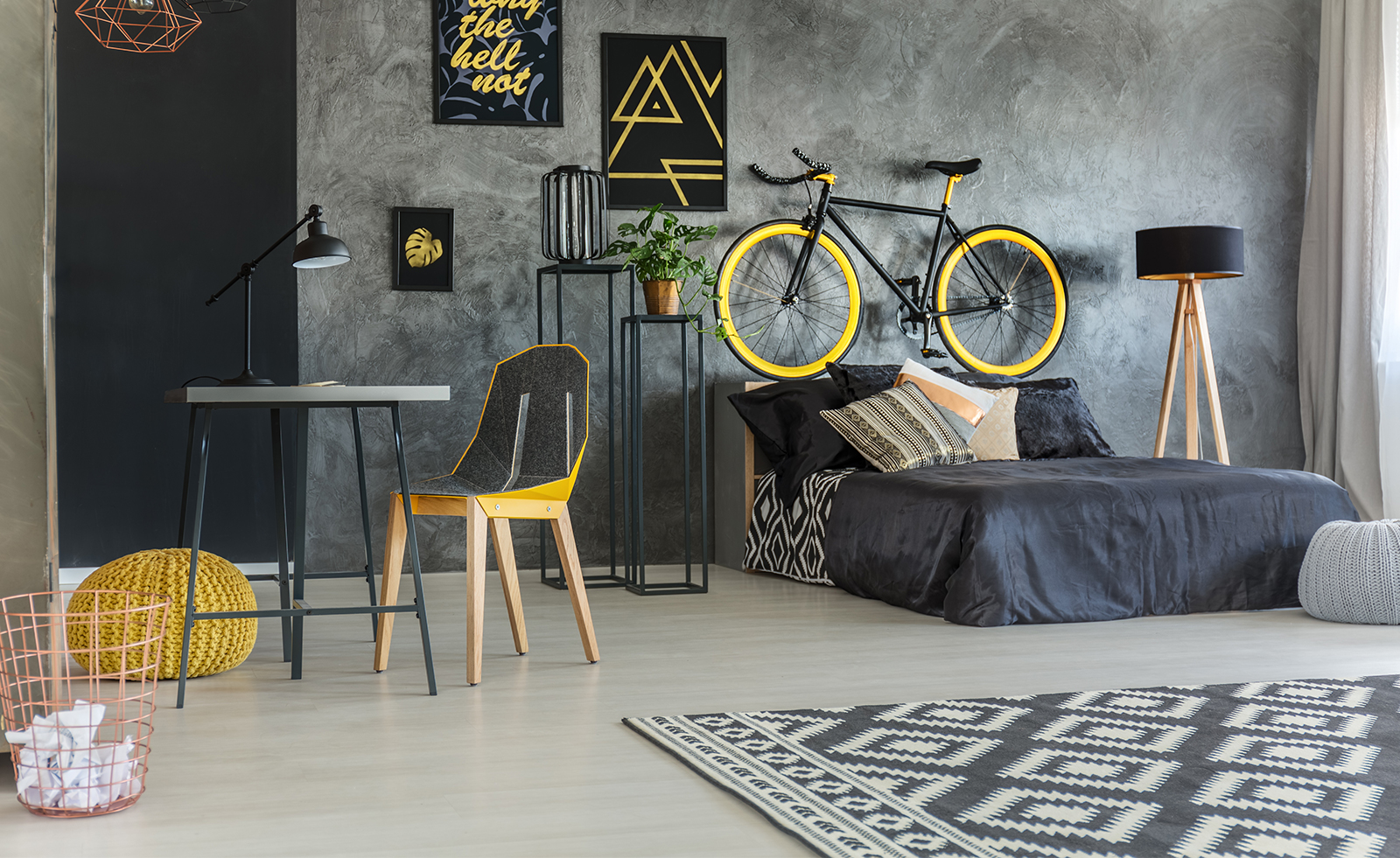 «Φωτιά» οι τιμές των ενοικίων για τους φοιτητές – Τους «πετάνε» έξω για να κάνουν τα σπίτια Airbnb