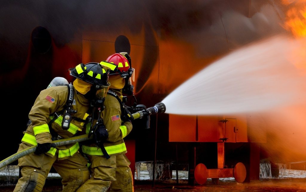 Αναχώρησαν οι Ρουμάνοι πυροσβέστες που βοηθούσαν στην κατάσβεση των πυρκαγιών