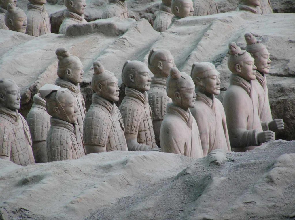 Κίνα: Γι’αυτό το λόγο οι αρχαιολόγοι φοβούνται να ανοίξουν τον τάφο του πρώτου αυτοκράτορα της χώρας