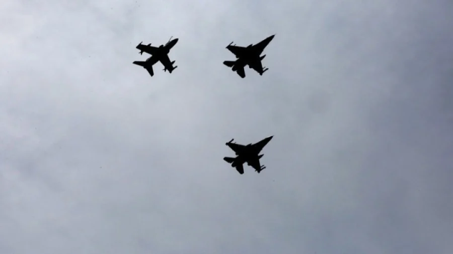 Ουκρανία: Το Κίεβο δεν αναμένει να παραλάβει μαχητικά F-16 τη φετινή χρονιά