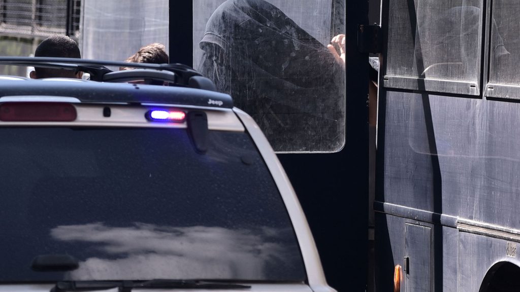 Νέα Φιλαδέλφεια: Προθεσμία για να απολογηθεί πήρε ο 43χρονος Έλληνας – Εμφανίστηκε χωρίς δικηγόρο