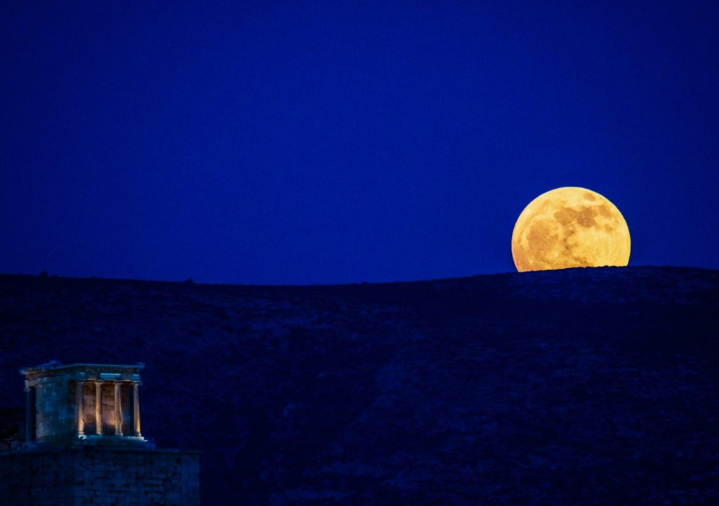 Υπερπανσέληνος Αυγούστου 2023: Πότε θα δούμε την δεύτερη πανσέληνο του μήνα