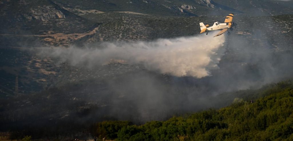 Αντιπεριφερειάρχης Έβρου: «Εκτός ελέγχου η φωτιά – Αναμένεται δύσκολη νύχτα»
