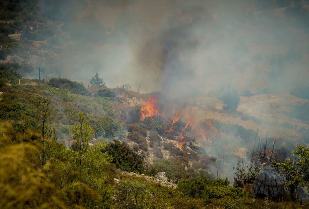 Φωτιές: 110.000 τετρ. χιλιόμετρα καλύπτει ο καπνός σήμερα – Νέα δορυφορική εικόνα (φωτο)