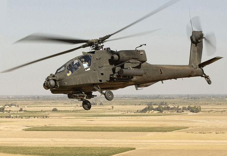 Οι ΗΠΑ ενέκριναν την πώληση 96 επιθετικών ελικοπτέρων Apache στην Πολωνία