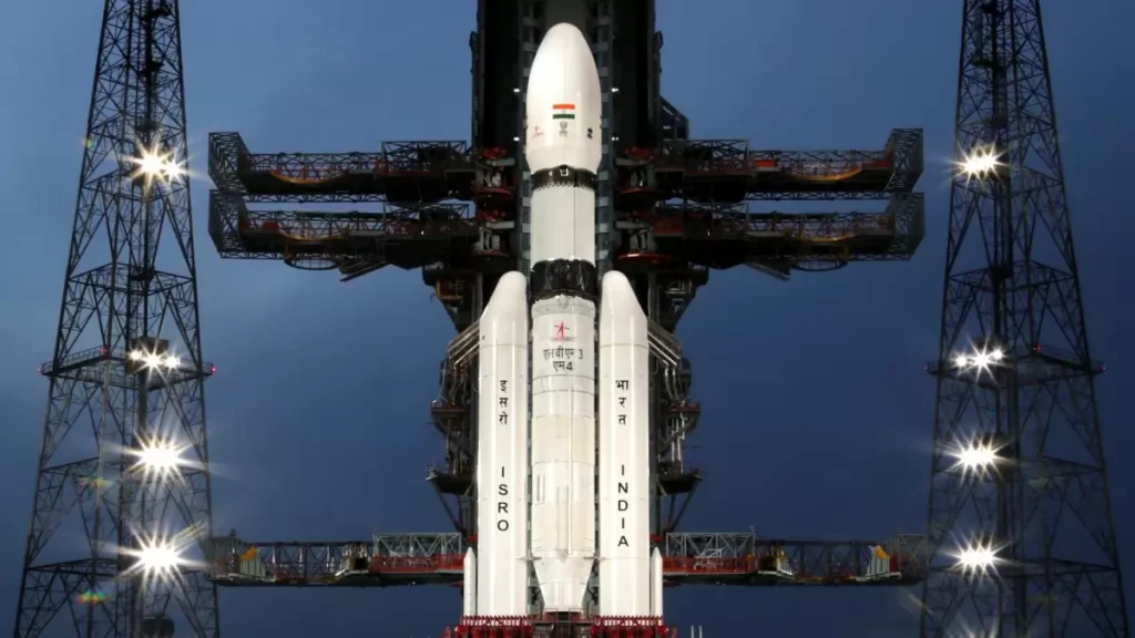 H Ινδία έστειλε με επιτυχία τον πύραυλο «Chandrayaan-3» στη Σελήνη (βίντεο)