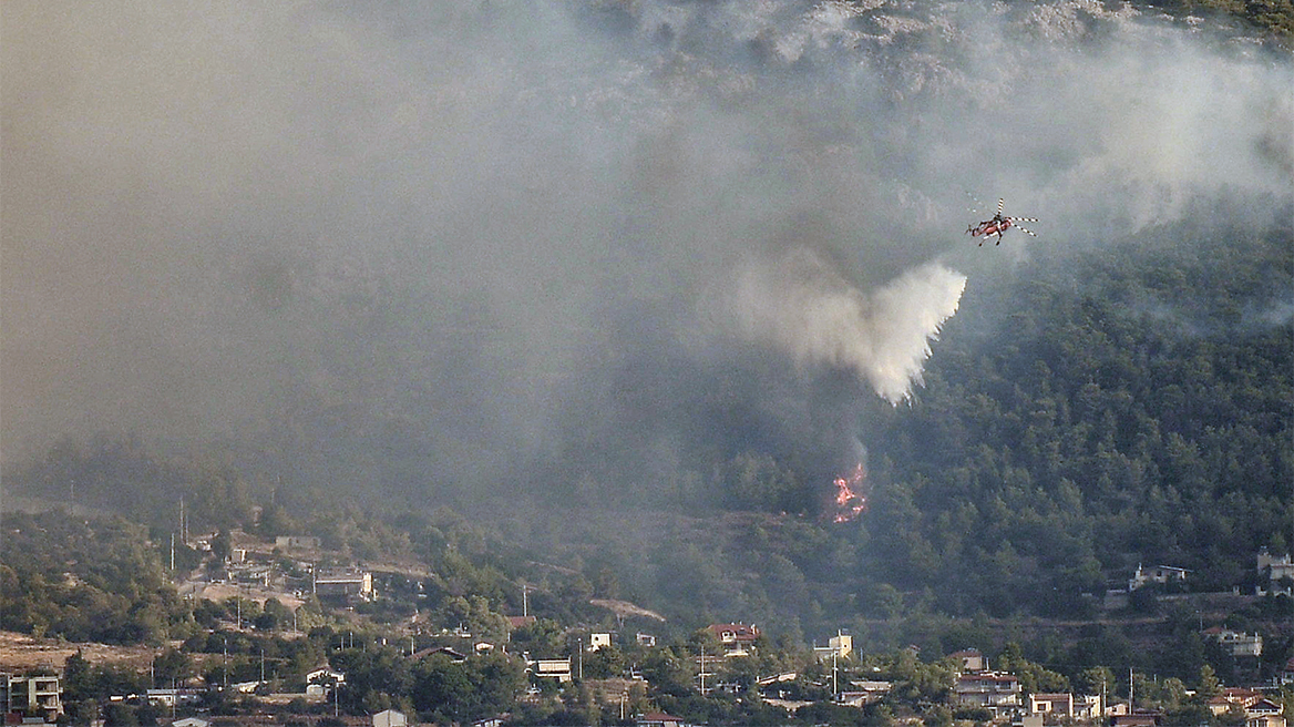 Πρώτο θέμα στα διεθνή ΜΜΕ οι καταστροφικές πυρκαγιές στην Ελλάδα