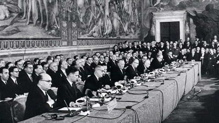 Σαν σήμερα 26 Αυγούστου Ελλάδα επικυρώνει τη Συνθήκη Ειρήνης της Λωζάνης με νομοθετικό διάταγμα