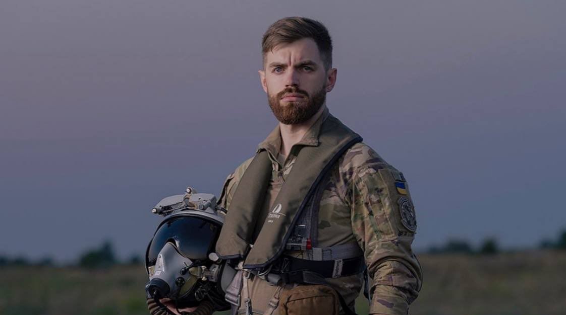 Σκοτώθηκε πιλότος «ήρωας» των Ουκρανών σε ατύχημα έξω από το Κίεβο (φώτο)