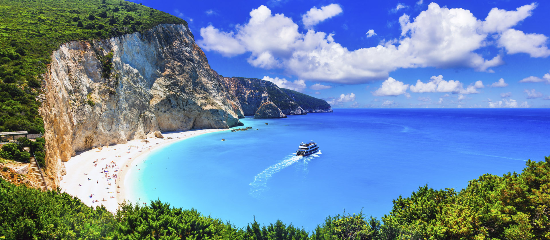 Πόρτο Κατσίκι: Η παραλία με τα διάφανα νερά στη Λευκάδα που είναι… σκέτο όνειρο (φώτο)