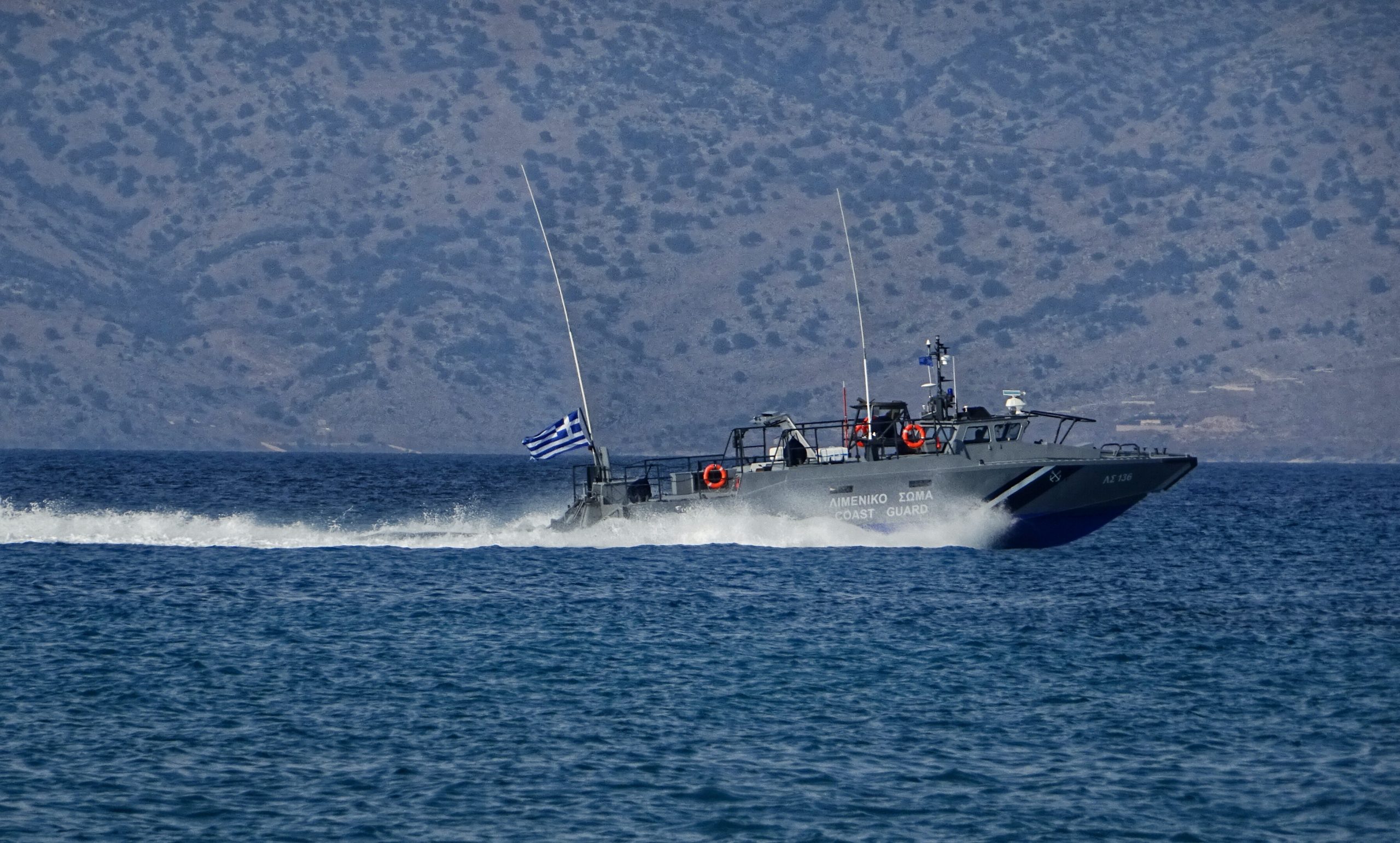 Λιμενικό: Εντοπίστηκαν 19 παράνομοι αλλοδαποί στη Λέσβο και 51 στη Σάμο (βίντεο)