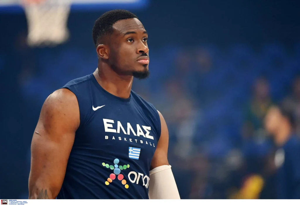 Εθνική Ελλάδος: Εντός στο παιχνίδι με τη Νέα Ζηλανδία ο Θανάσης Αντετοκούνμπο – Απέφυγε τη θλάση