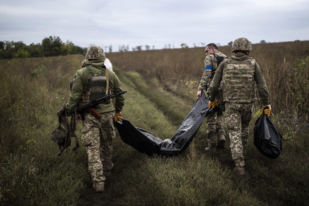 Ρωσικό βίντεο για τους Ουκρανούς στρατιώτες: «Πεθαίνετε χωρίς λόγο – Παραδοθείτε για να γλιτώσετε»