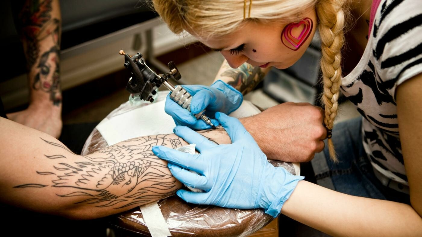 Έχεις τατουάζ; – Δες σε ποιες χώρες μπορεί να αντιμετωπίσεις πρόβλημα