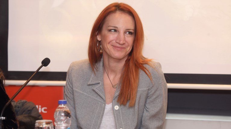 Σ.Γουλιώτη: Η πρωταγωνίστρια του «Maestro» ποζάρει με μαύρο μπικίνι στην Κεφαλονιά (φωτό)