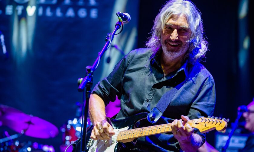 Τζακ Σόνι: «Έφυγε» από τη ζωή σε ηλικία 68 ετών ο κιθαρίστας των Dire Straits