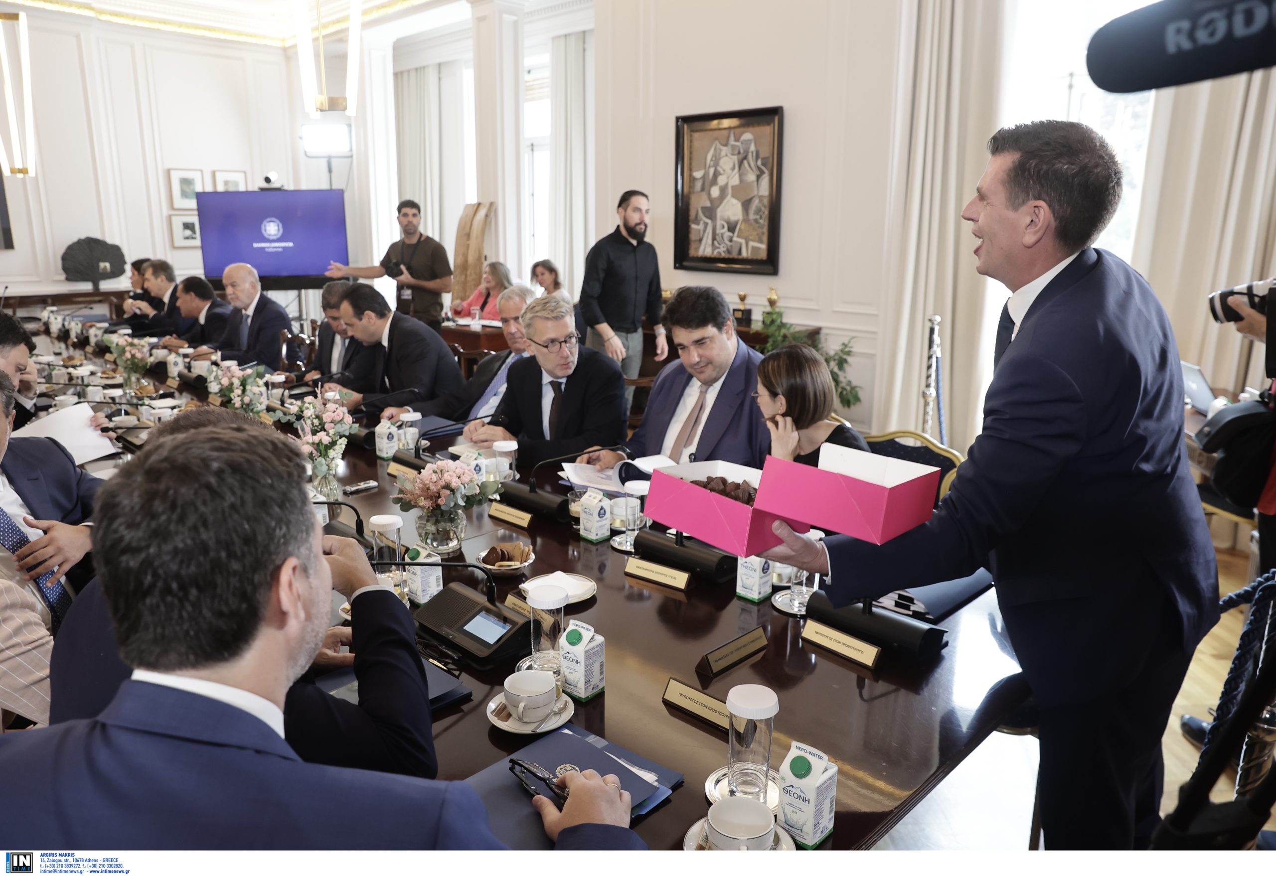 Δημήτρης Καιρίδης: Δεν σταματά να γιορτάζει τα γενέθλιά του