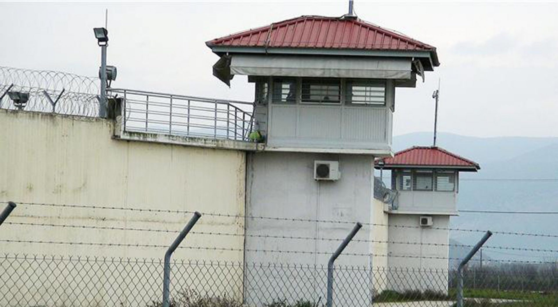 «Έσβησε» ξαφνικά 30χρονος κρατούμενος στις φυλακές Τρικάλων