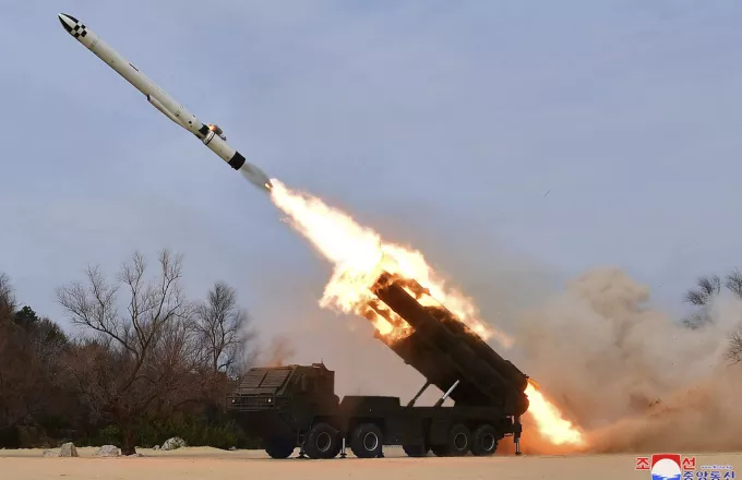 Η Βόρεια Κορέα εκτόξευσε πυραύλους κρουζ προς δυτική κατεύθυνση