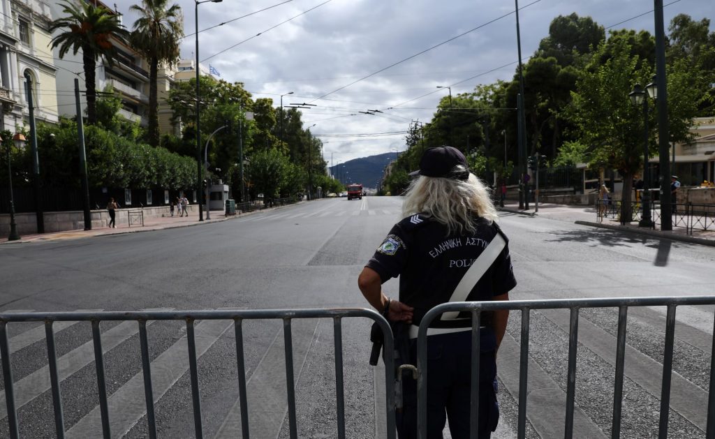 Κυκλοφοριακές ρυθμίσεις τη Δευτέρα στο κέντρο της Αθήνας λόγω διεξαγωγής συναυλίας