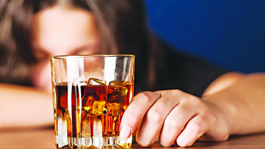 Κρήτη: Ανήλικη κατανάλωσε μεγάλη ποσότητα αλκοόλ και κατέρρευσε – Συνελήφθη ο ιδιοκτήτης του μπαρ