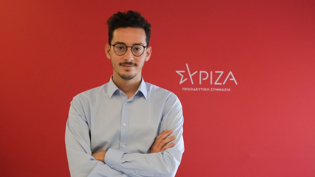 Σ.Καλπάκης: «Ο Έβρος καίγεται για 16η ημέρα – Ο Κ.Μητσοτάκης ζει στον κόσμο του»