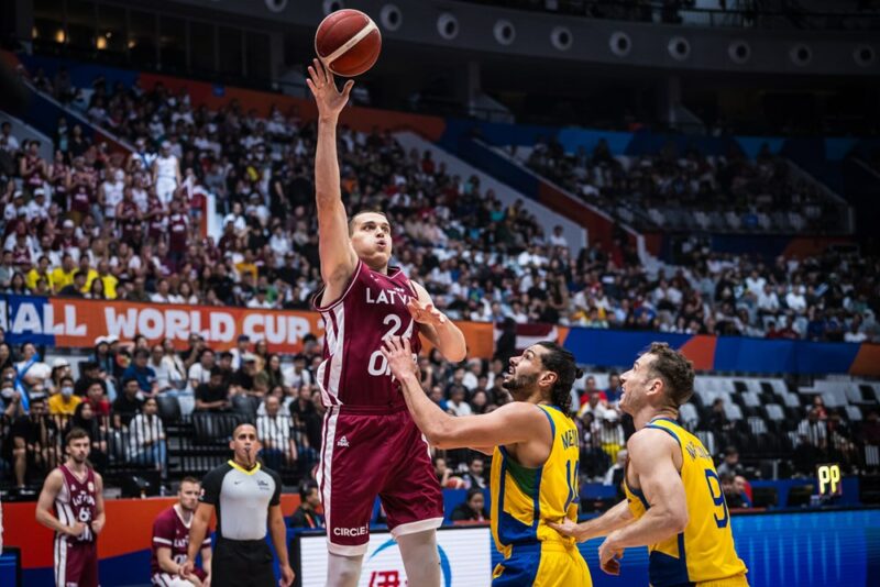 Μουντομπάσκετ 2023: Η Λετονία επικράτησε με 104-84 επί της Βραζιλίας και πέρασε στα προημιτελικά