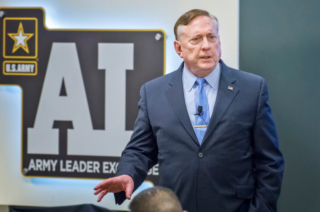 Douglas McGregor πρός κυβέρνηση Μπάιντεν: «Ανόητοι τώρα είναι ώρα για διαπραγματεύσεις με την Μόσχα»