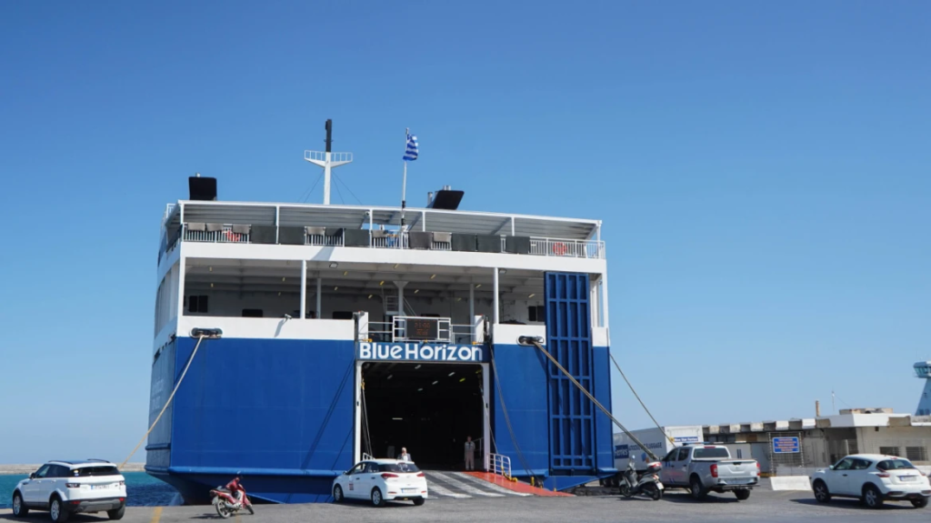 Η Attica Group ρίχνει τις ευθύνες στον κυβερνήτη του Blue Horizon για τον φόνο του Α.Καρυώτη