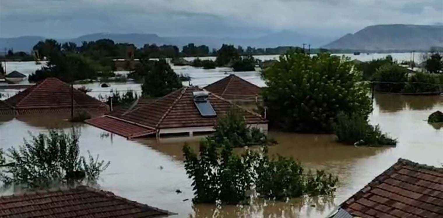 Κάτοικος Μεταμόρφωσης Καρδίτσας: «Είμαστε 60 άτομα εγκλωβισμένα στο κοινοτικό γραφείο – Πρέπει να φύγουμε από εδώ»