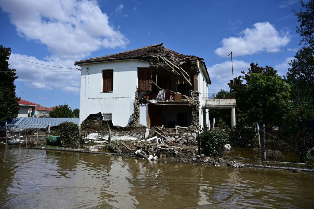 Κακοκαιρία: Άλλαξε ο χάρτης της Θεσσαλίας – Πλημμύρισαν 450.000 στρέμματα (φωτό)